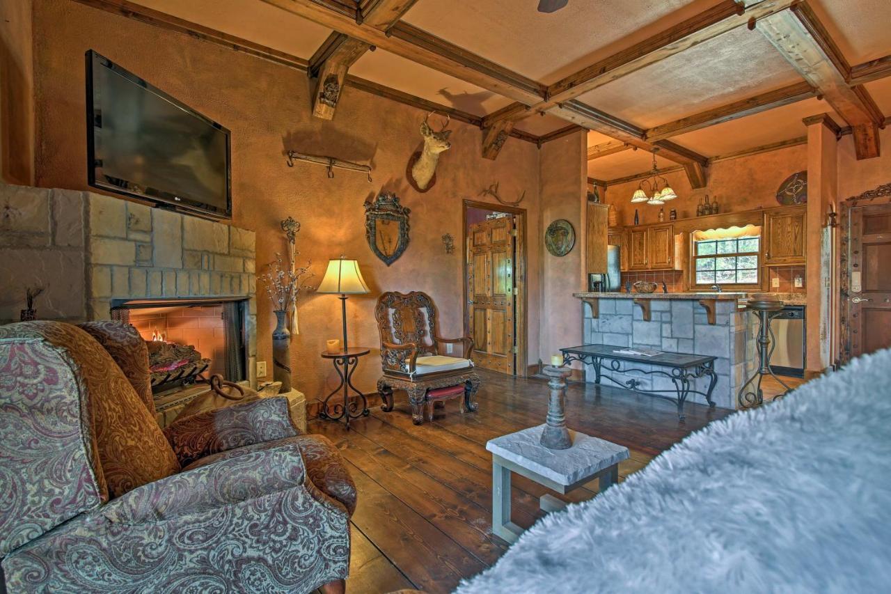 Unique Murphy Retreat With Hot Tub, Pond And Waterfall Exterior foto