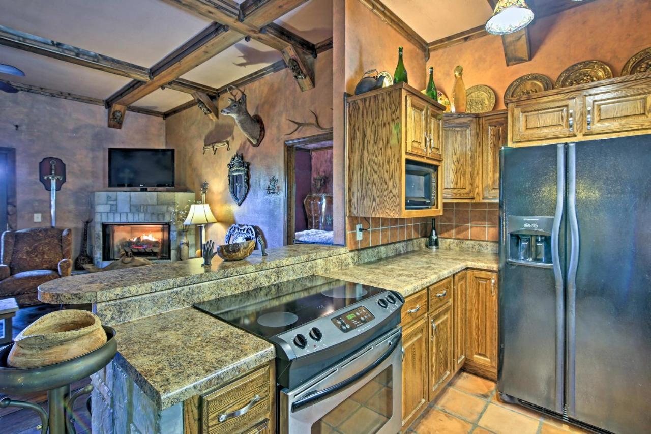 Unique Murphy Retreat With Hot Tub, Pond And Waterfall Exterior foto