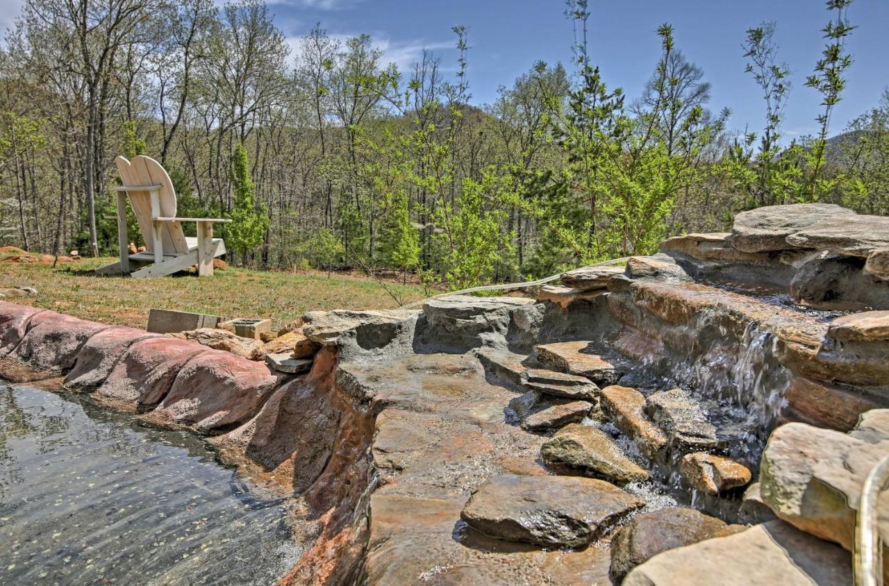Unique Murphy Retreat With Hot Tub, Pond And Waterfall Exterior foto